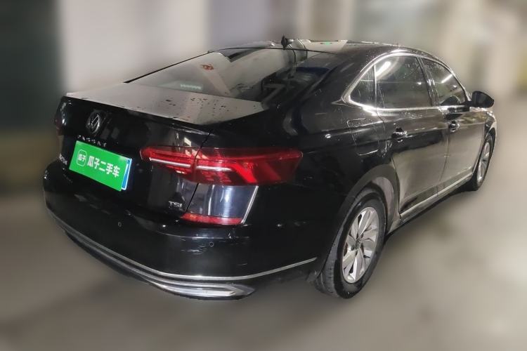 Used Volkswagen Passat  Rear Right 45 Deg