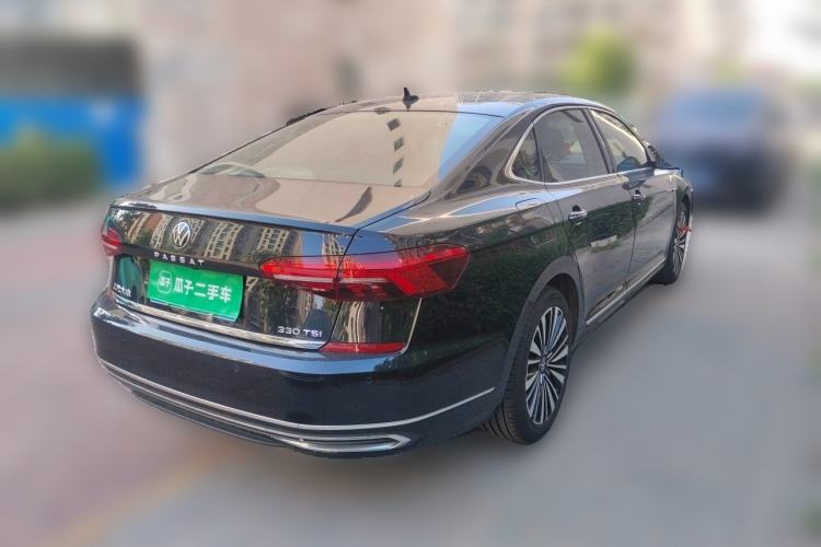 Used Volkswagen Passat 2021 330TSI Luxury Edition Rear Right 45 Deg