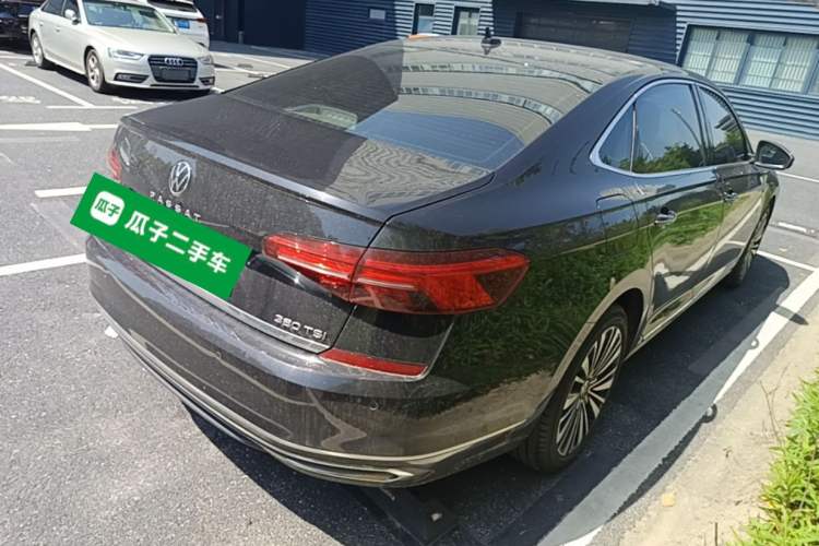 Used Volkswagen Passat 2021 380TSI Flagship Edition Rear Right 45 Deg