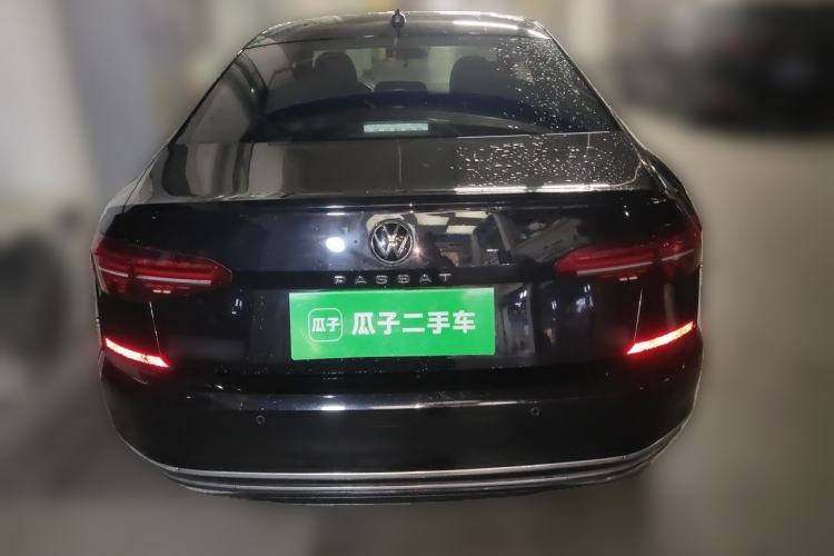 Used Volkswagen Passat  Rear