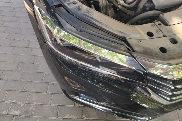 Used Volkswagen Passat 2021 330TSI Luxury Edition Right Front Headlight