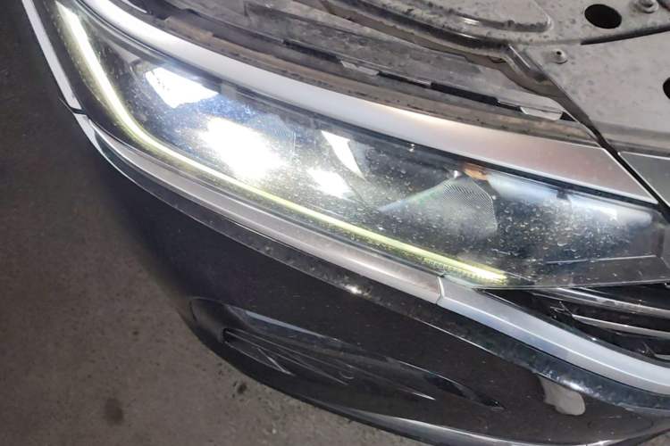 Used Volkswagen Passat 2021 330TSI Elite Edition Right Front Headlight