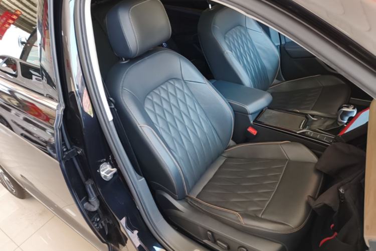 Used Volkswagen Passat 2021 380TSI Luxury Edition Right Front Seat