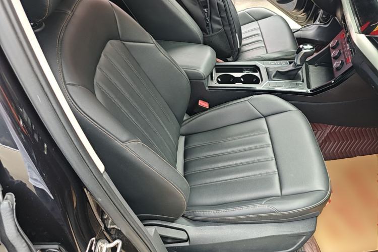 Used Volkswagen Passat 2021 280TSI Business Edition Right Front Seat
