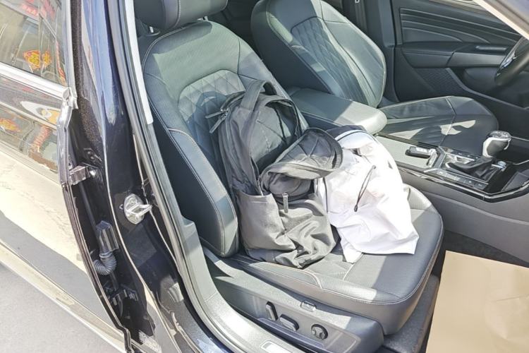 Used Volkswagen Passat 2021 330TSI Luxury Edition Right Front Seat