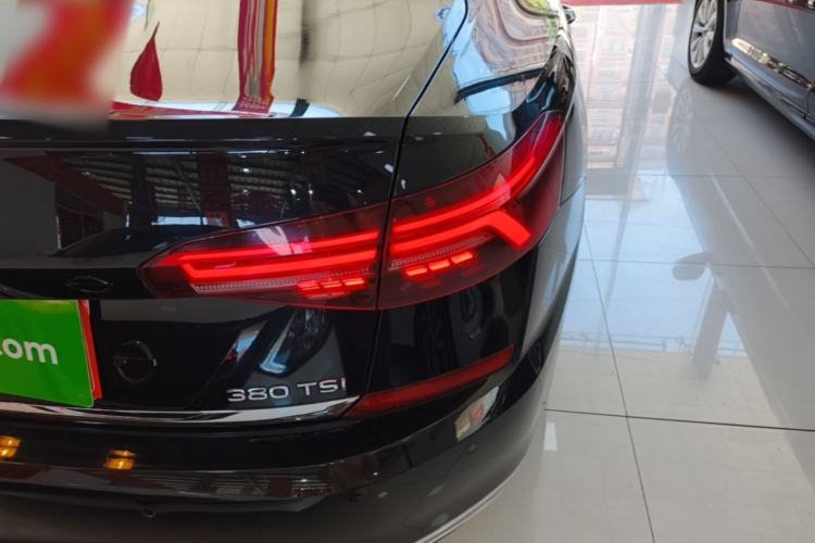 Used Volkswagen Passat 2021 380TSI Luxury Edition Right Rear Taillight