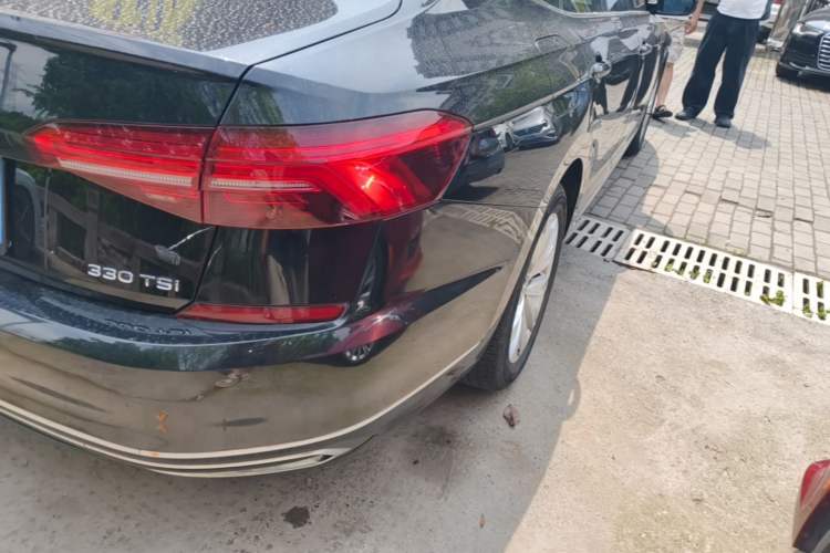 Used Volkswagen Passat 2021 330TSI Elite Edition Right Rear Taillight