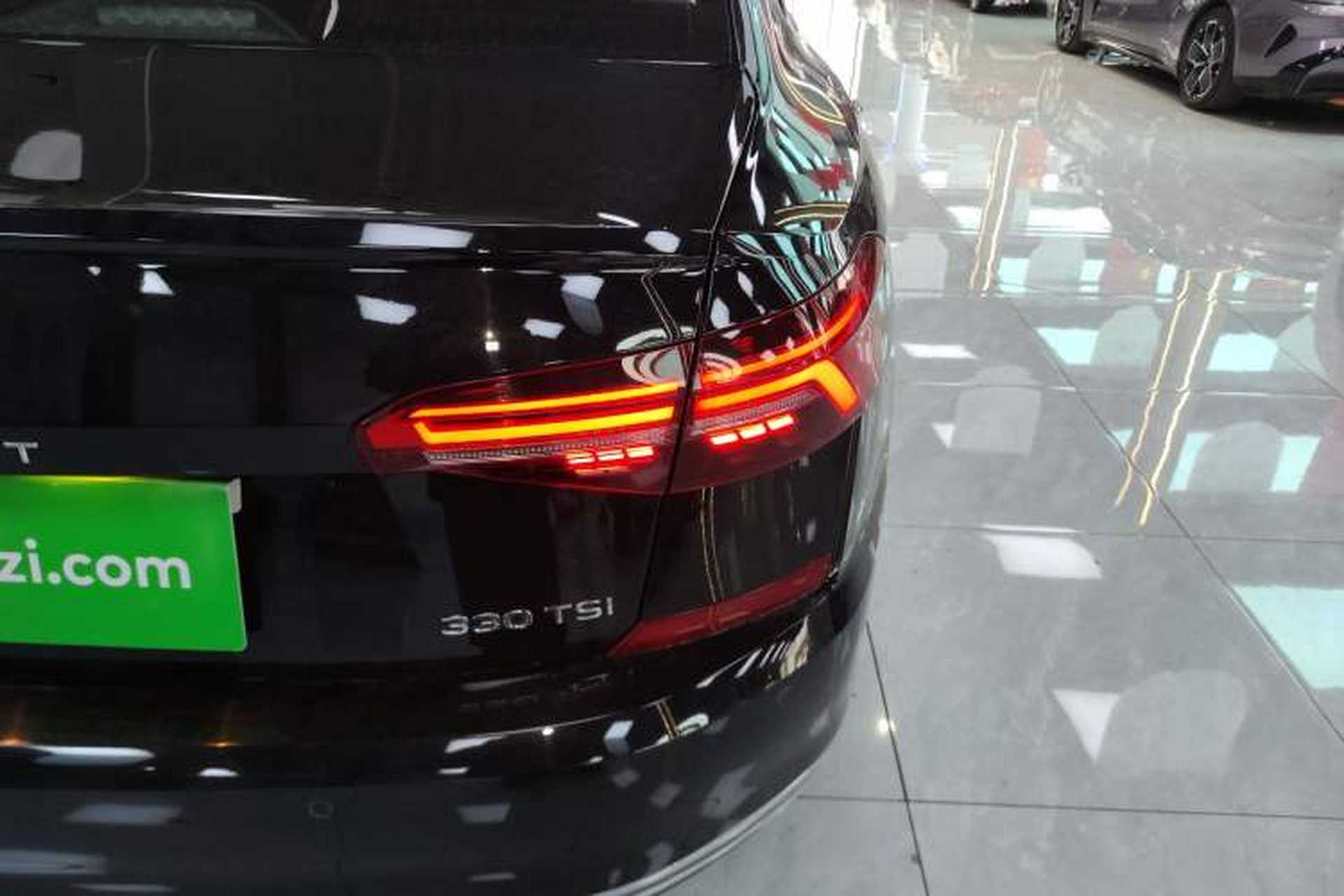 Used Volkswagen Passat 2021 330TSI Elite Edition Right Rear Taillight