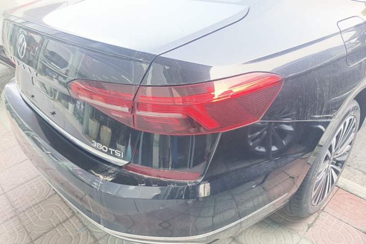 Used Volkswagen Passat 2021 380TSI Flagship Edition Right Rear Taillight