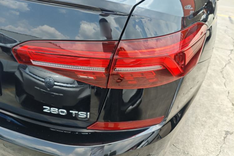 Used Volkswagen Passat 2021 280TSI Business Edition Right Rear Taillight