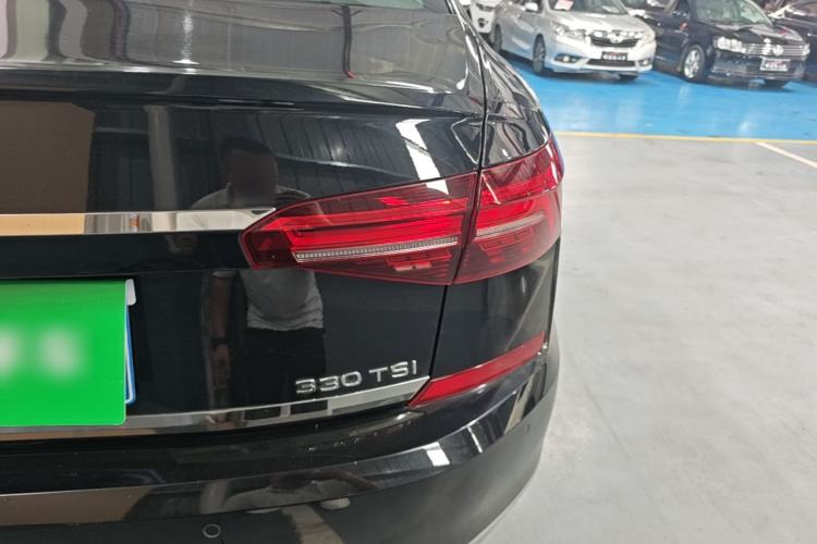 Used Volkswagen Passat 2021 330TSI Elite Edition Right Rear Taillight