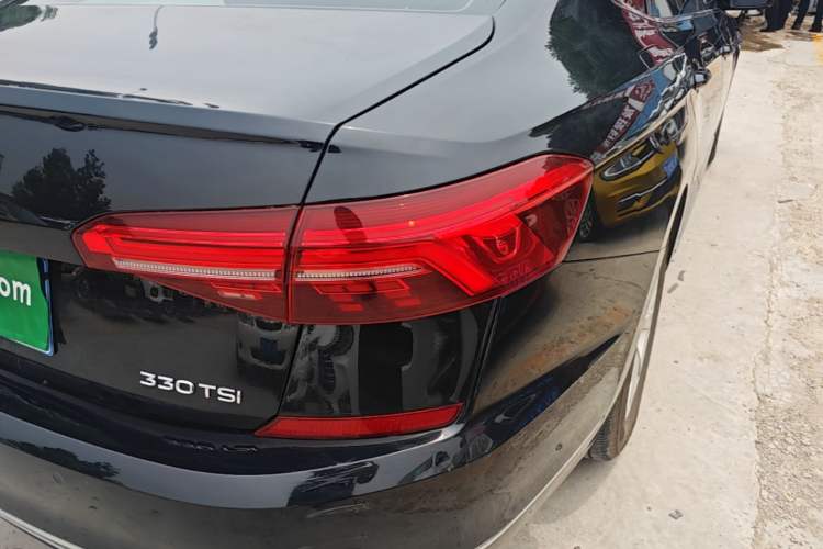 Used Volkswagen Passat 2021 280TSI Business Edition Right Rear Taillight