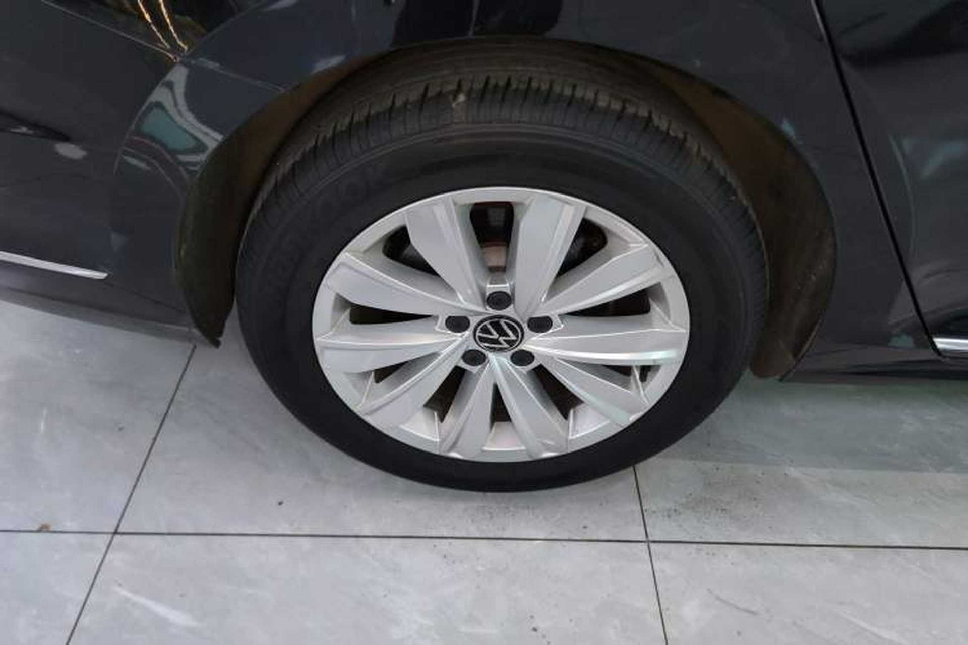 Used Volkswagen Passat 2021 330TSI Elite Edition Right Rear Wheel Hub