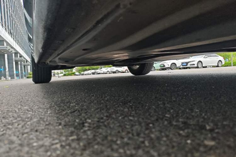 Used Volkswagen Passat 2021 280TSI Business Edition Right Side Sill