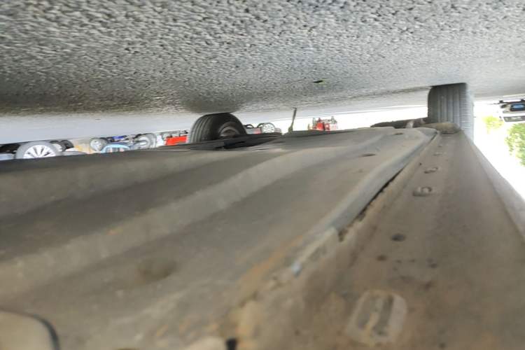 Used Volkswagen Passat 2021 280TSI Business Edition Right Side Sill