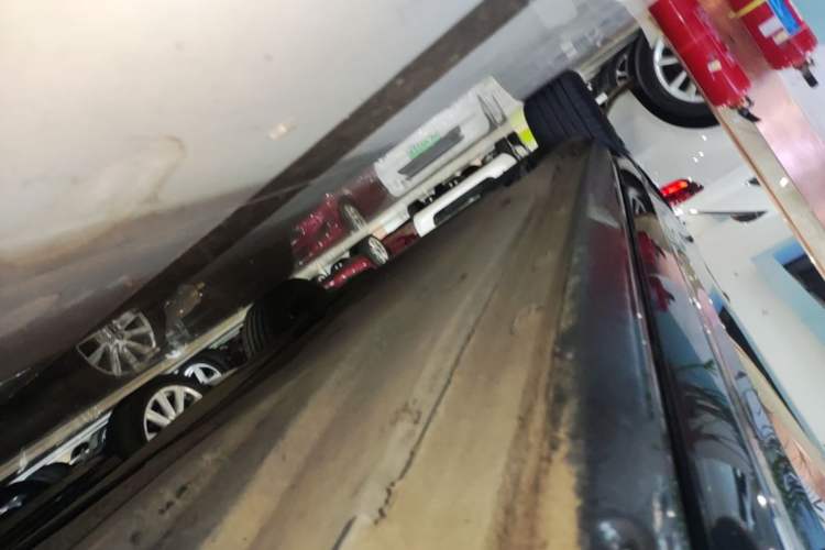Used Volkswagen Passat 2021 330TSI Luxury Edition Right Side Sill