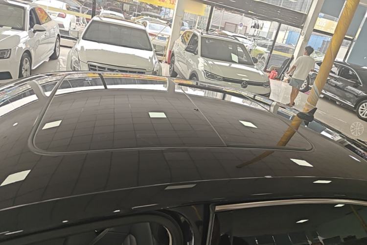 Used Volkswagen Passat 2021 330TSI Elite Edition Roof