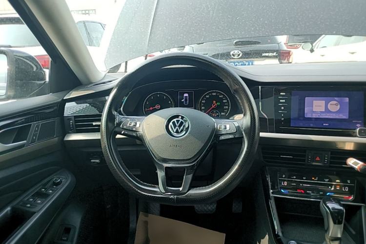 Used Volkswagen Passat 2021 280TSI Business Edition Steering Wheel