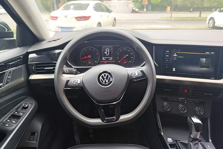 Used Volkswagen Passat 2021 280TSI Business Edition Steering Wheel