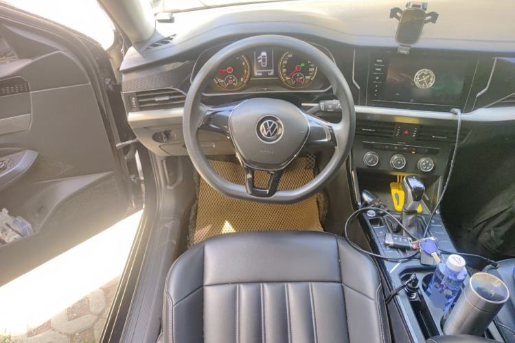 Used Volkswagen Passat 2021 280TSI Business Edition Steering Wheel