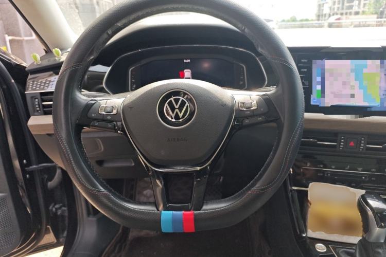 Used Volkswagen Passat 2021 330TSI Luxury Edition Steering Wheel