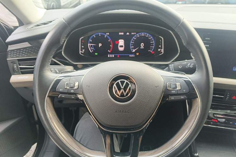 Used Volkswagen Passat 2021 380TSI Flagship Edition Steering Wheel