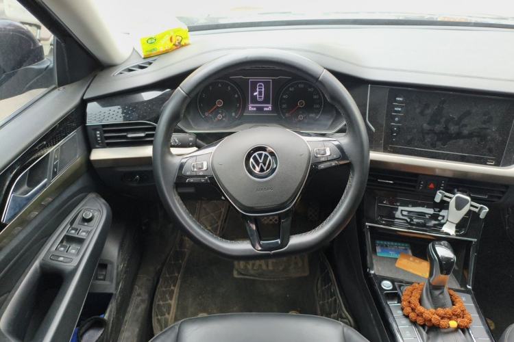 Used Volkswagen Passat 2021 330TSI Elite Edition Steering Wheel