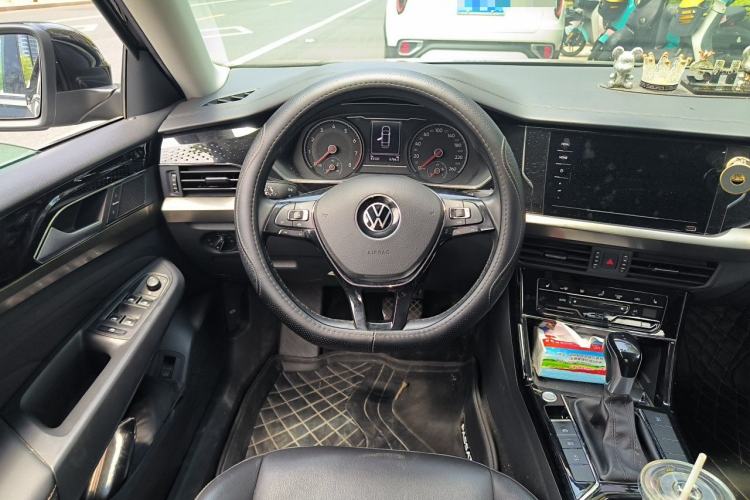 Used Volkswagen Passat 2021 280TSI Elite Edition Steering Wheel