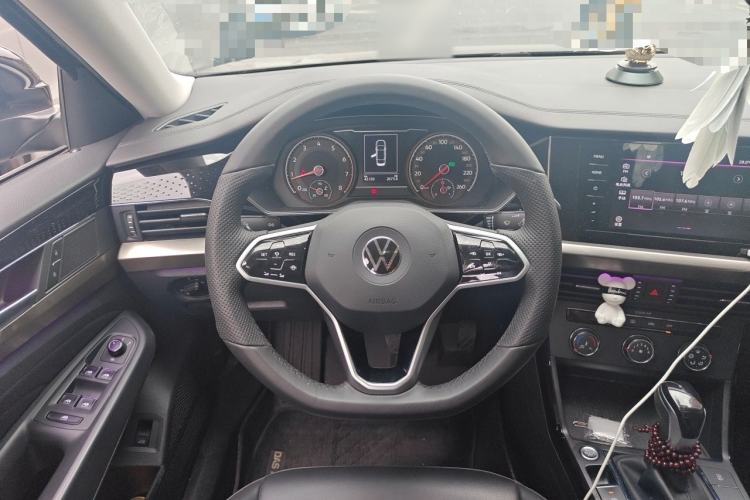 Used Volkswagen Passat 2021 280TSI Business Edition Steering Wheel