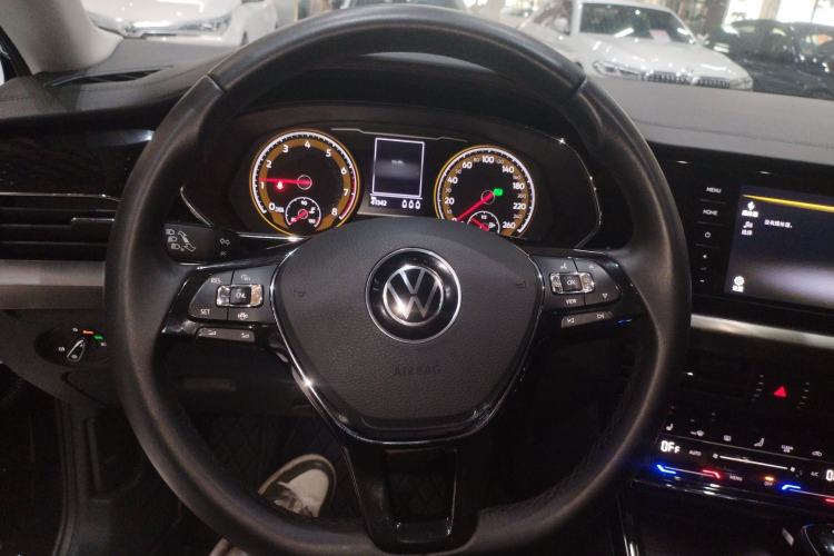 Used Volkswagen Passat 2021 280TSI Elite Edition Steering Wheel