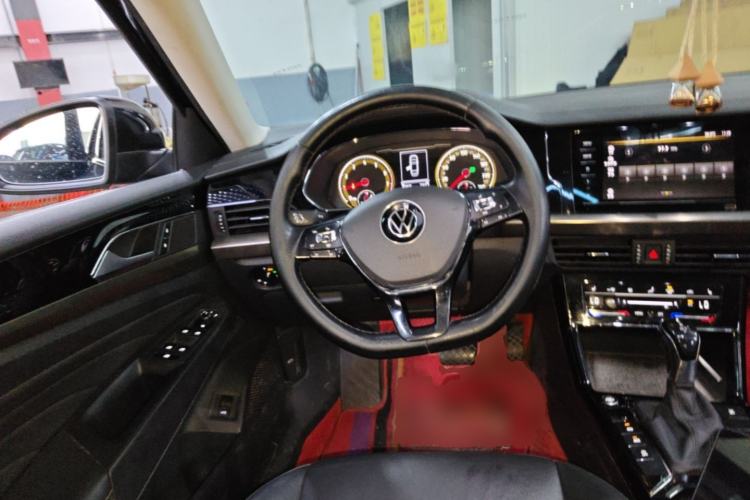 Used Volkswagen Passat 2021 330TSI Elite Edition Steering Wheel