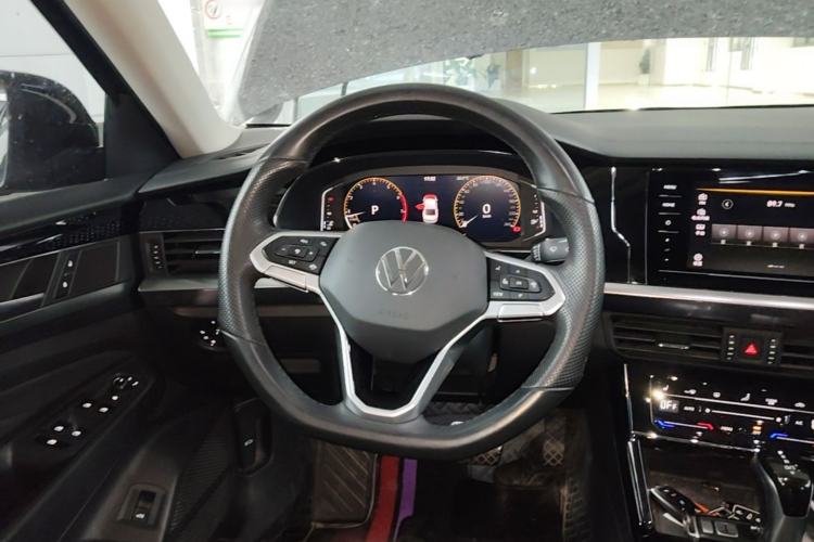 Used Volkswagen Passat 2021 330TSI Elite Edition Steering Wheel