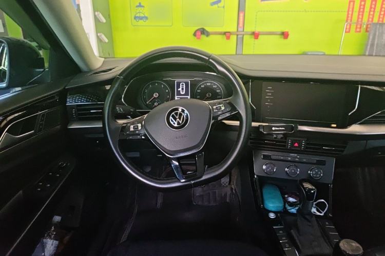 Used Volkswagen Passat 2021 330TSI Elite Edition Steering Wheel