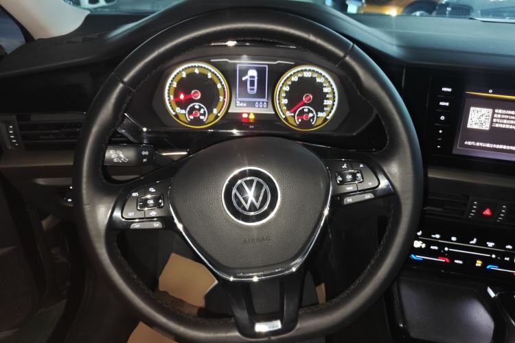 Used Volkswagen Passat 2021 330TSI Elite Edition Steering Wheel