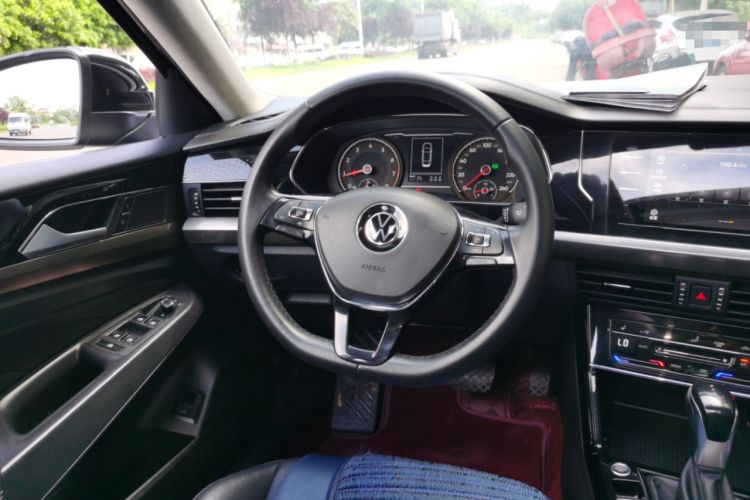Used Volkswagen Passat 2021 330TSI Elite Edition Steering Wheel
