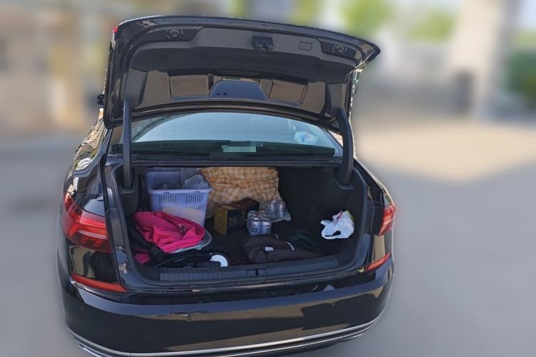 Used Volkswagen Passat 2021 330TSI Luxury Edition Trunk