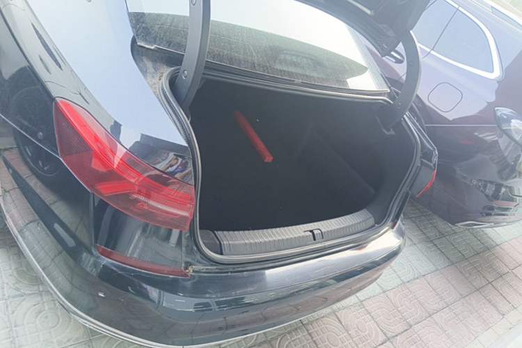 Used Volkswagen Passat 2021 380TSI Flagship Edition Trunk