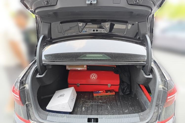 Used Volkswagen Passat 2021 280TSI Business Edition Trunk