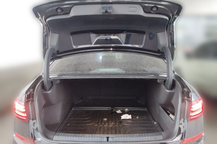 Used Volkswagen Passat 2021 330TSI Elite Edition Trunk