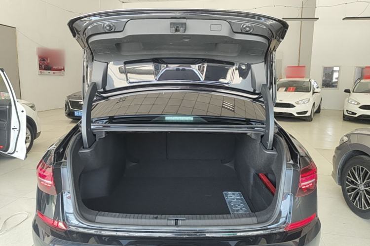 Used Volkswagen Passat 2021 330TSI Luxury Edition Trunk