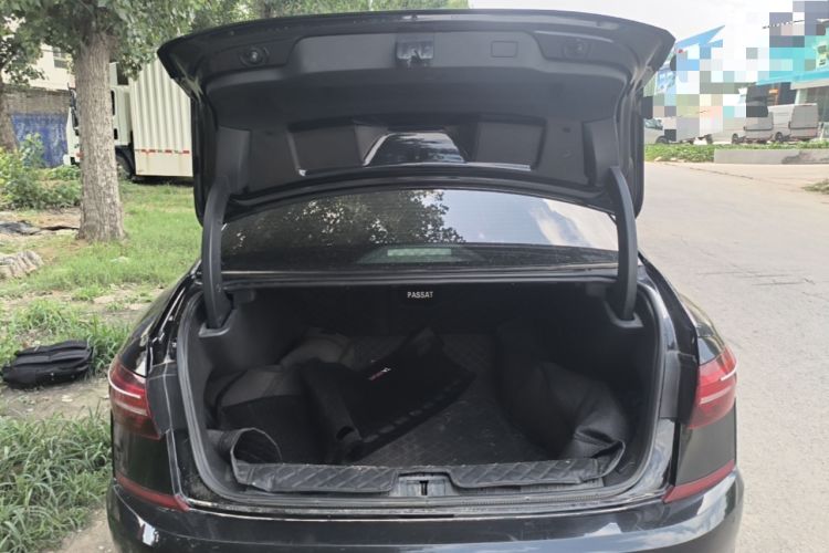 Used Volkswagen Passat 2021 330TSI Elite Edition Trunk