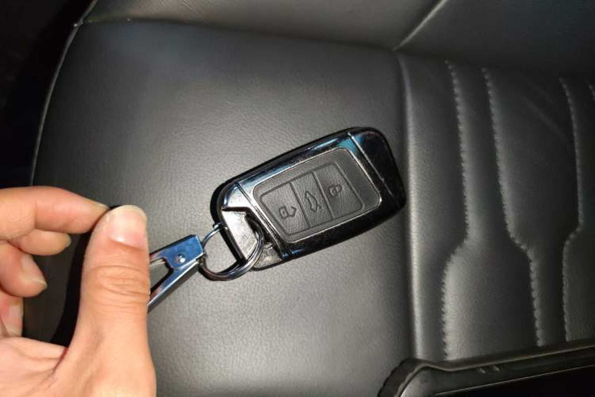 Used Volkswagen Passat 2021 330TSI Elite Edition Vehicle Key