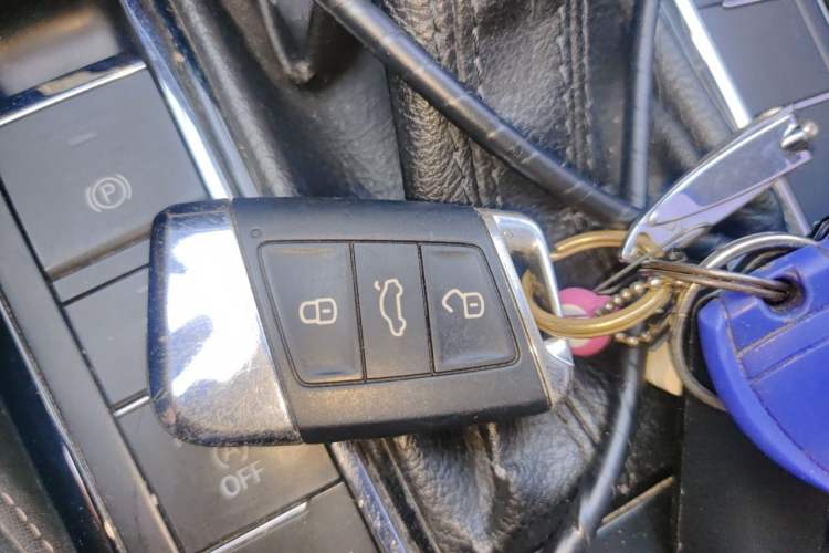 Used Volkswagen Passat 2021 280TSI Business Edition Vehicle Key