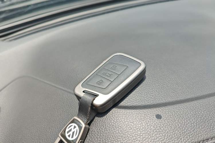 Used Volkswagen Passat 2021 280TSI Business Edition Vehicle Key