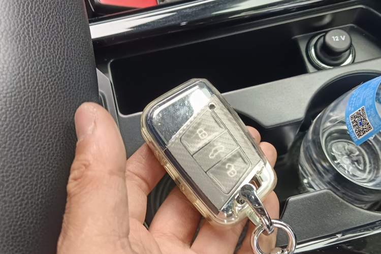Used Volkswagen Passat 2021 330TSI Luxury Edition Vehicle Key