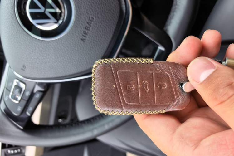 Used Volkswagen Passat 2021 330TSI Elite Edition Vehicle Key