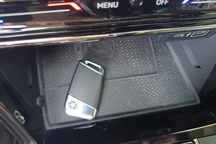 Used Volkswagen Passat 2021 380TSI Flagship Edition Vehicle Key
