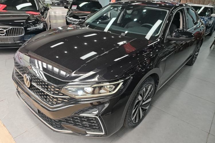 Used Volkswagen Passat 2022 330TSI Starry Luxury Edition Guazi used car, China used car export, Used car for sale, Used Volkswagen cars, Cheapest cars for sale