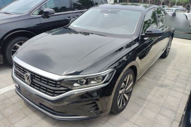Volkswagen Passat 2022 330TSI Luxury Edition usado