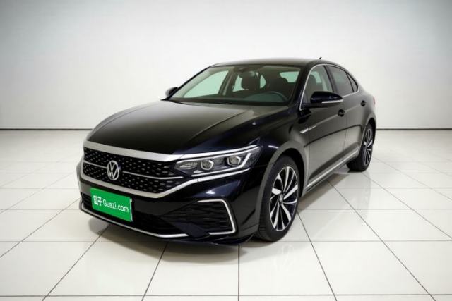 Used Volkswagen Passat 2022 330TSI Starry Luxury Edition